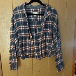 American Eagle Red and Blue Cropped Flannel